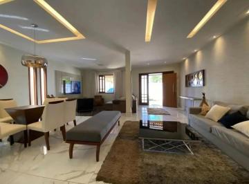 Casa de 4 quartos, Vicente Pires · 4 Qtos, sendo 1 suíte master c hidromassagem e closet, 2 semi-suítes, LT 800. 61-99463-5151