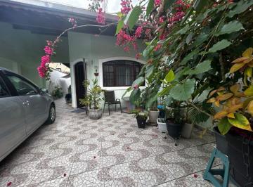 Casa de 2 quartos, Itanhaém · Casa com 2 dormitórios à venda - 76.2 m² - Suarão - Itanhaém/SP