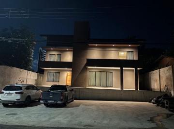 Casa de 5 quartos, Manaus · Linda casa triplex na ponta negra - 6 suítes Manaus