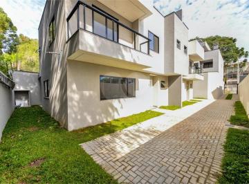 Casa de 4 quartos, Curitiba · Sobrado Residencial com 176m² em Santa Felicidade