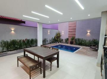 Casa de 3 quartos, Vinhedo · Casa com 3 suítes, 213m², piscina, à venda no Condomínio Grape Village, em Vinhedo/SP