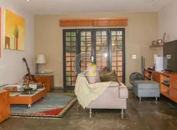 Casa de 3 quartos, São Paulo · Casa mobiliada à venda na Vila Ipojuca com 239m², 3 suítes e 3 vagas