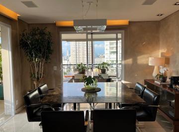 1 · Apartamento à venda no Brooklin Novo com 238m², 4 suítes, varanda gourmet, 4 vagas e lazer completo.