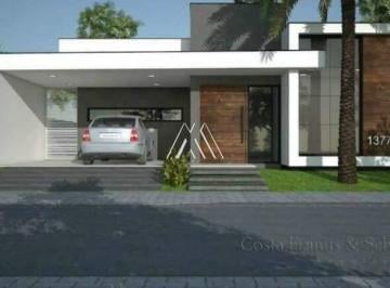 Casa · 300m² · 3 Quartos · 1 Vaga · Casa 3 quartos à venda no Pio XII em Itatiaiuçu/MG