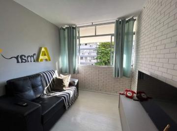 Apartamento · 61m² · 3 Quartos · Aluguel | Apartamento 3 quartos | Centro