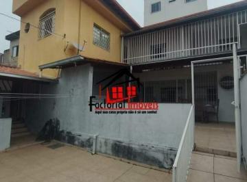 Casa · 220m² · 4 Quartos · 3 Vagas · CASA DE 4 QUARTOS COM ENTRADA INDIVIDUAL E VAGA DE GARAGEM PARA 3 CARROS – BAIRRO GLÓRIA