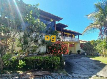 Casa · 230m² · 4 Quartos · 4 Vagas · Casa com 4 quartos para alugar, 230 m² por R$ 8.428/mês - Palmeiras - Cabo Frio/RJ