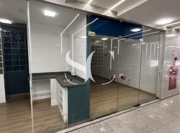 Comercial · 56m² · 1 Vaga · Vende-se loja térrea em prédio comercial no bairro do Centro de Santos