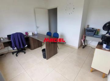 Comercial · 48m² · Ed Cinelândia (Centro) - 2 salas / 1 WC / 1 cozinha