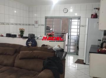 Casa · 164m² · 3 Quartos · 2 Vagas · Sobrado no BairrroJardim Nova Florida com 3 quartos sendo 1 suite Venha Conferir!