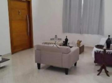 Casa · 222m² · 3 Quartos · 2 Vagas · Oportunidade - Casa Sobrado - Centro - Jacareí - 3 Dormitórios - 222,44m².
