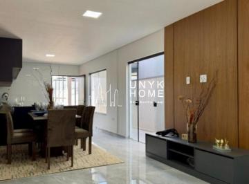 Casa · 180m² · 3 Quartos · 4 Vagas · Casa Geminada Mobiliada com Piscina e Vista para Pedra Grande