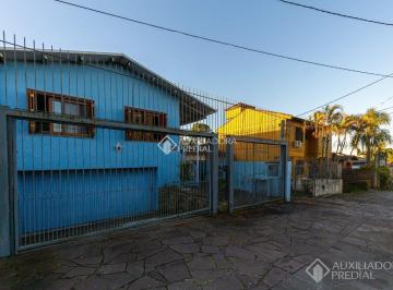Casa · 415m² · 3 Quartos · 4 Vagas · Casa ampla com piscina e amplo Espaço Gourmet!
