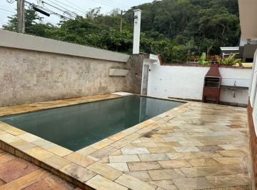 Casa · 300m² · 5 Quartos · 7 Vagas · CASA À VENDA NO GUARUJÁ 300m²