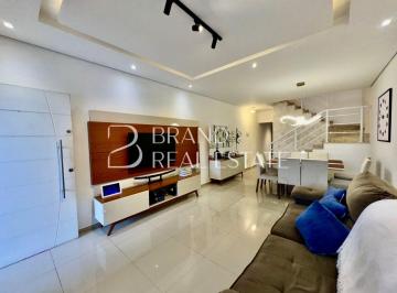 Casa · 100m² · 3 Quartos · 2 Vagas · Casa à venda com 1 suíte, 3 dormitórios, 2 vagas e área de churrasqueira no bairro Vila Isa