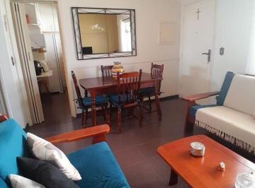 Apartamento · 50m² · 2 Quartos · APARTAMENTO À VENDA AO LADO DO CERET