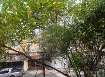 Casa · 200m² · 5 Quartos · 5 Vagas · CASA À VENDA COM 5 QUARTOS E 5 VAGAS PARA FAMÍLIA GRANDE OU RENDA