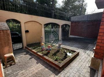 Casa · 196m² · 3 Quartos · 2 Vagas · SOBRADO ISOLADO NA VILA SÔNIA - 3 SUÍTES, PISCINA, CHURRASQUEIRA E LOCALIZAÇÃO PRIVILEGIADA!