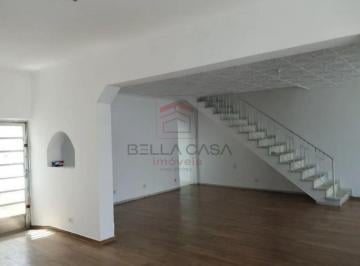 Comercial · 160m² · 2 Quartos · 3 Vagas · Sobrado comercial para locação