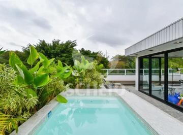 Apartamento · 260m² · 3 Quartos · 2 Vagas · Cobertura a venda em Alto de Pinheiros com 3 quartos 1 suíte 260 mt