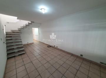 Casa · 130m² · 4 Quartos · 2 Vagas · Sobrado bem localizado na Vila Carrão, com 130m², 4 quartos e 2 vagas.
