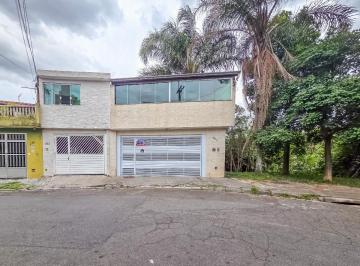8fcd78e5-3a59-44e6-835e-3c605e97b693 · Elegante sobrado para venda em Conjunto Residencial Vista Verde com 3 quartos, 85m²
