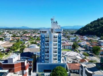 Apartamento · 134m² · 3 Quartos · 2 Vagas · Apartamento em Centro - Guaratuba, PR