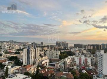 Apartamento · 65m² · 2 Quartos · 1 Vaga · Oportunidade Imperdível! Apartamento de 2 Quartos na Cidade Baixa, Porto Alegre!
