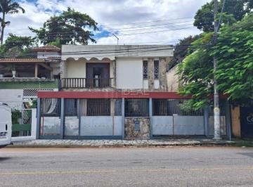 Comercial · 215m² · 6 Quartos · 4 Vagas · Alugue casa no Parque Rosario - Campos dos Goytacazes, RJ
