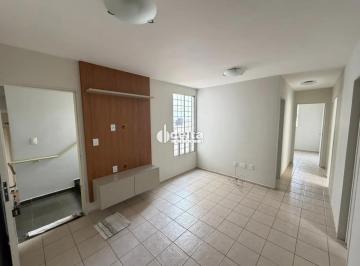 Apartamento · 75m² · 3 Quartos · 2 Vagas · Apartamento com 3 quartos sendo 1 suíte disponível para locação no bairro Brasil em Uberlândia-MG