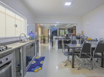 Casa · 247m² · 4 Quartos · 2 Vagas · Sobrado à venda com 4 quartos, 1 suíte no Jardim São Guilherme – Sorocaba/SP