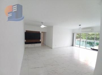 Apartamento · 140m² · 3 Quartos · 1 Vaga · Amplo Apartamento com 03 Dormitórios em Excelente Localização!