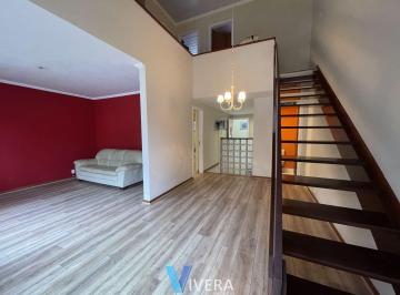 Casa · 140m² · 4 Quartos · 1 Vaga · Casa Duplex em Granja Guarani, Teresópolis/RJ
