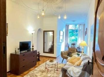 2b16eb40331bac799607d1411e9d21a2ca5ceca6 · Apartamento à venda em Laranjeiras, 74m2, 2Qtos, de frente, Gal Glicério.
