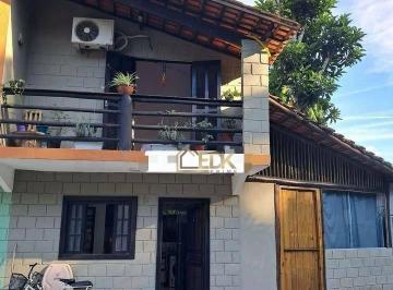 70ce7eed878d228544cac57b6fdf88cd06771d3d · Sobrado com 3 dormitórios à venda, 75 m² por R$ 375.000 - Praia do Itamambuca - Ubatuba/SP