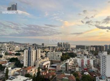 Apartamento · 65m² · 2 Quartos · 1 Vaga · Oportunidade Imperdível! Apartamento de 2 Quartos na Cidade Baixa, Porto Alegre!