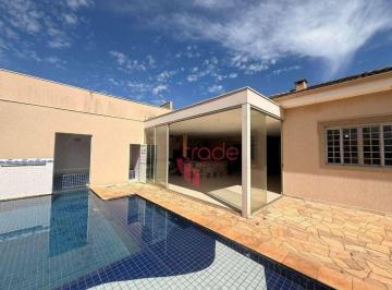 cc08fc93f0cd9e5252300dc5082effacdd2b77e4 · Casa à Venda de 03 Quartos sendo todos Suítes no Bairro City Ribeirão em Ribeirão Preto com Varanda