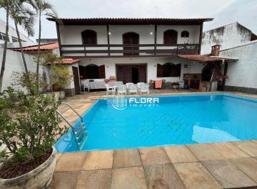 20ff54fd0b9d2394a1088adf40f08508df7a6053 · Casa com 4 dormitórios à venda, 345 m² por R$ 1.700.000,00 - Piratininga - Niterói/RJ