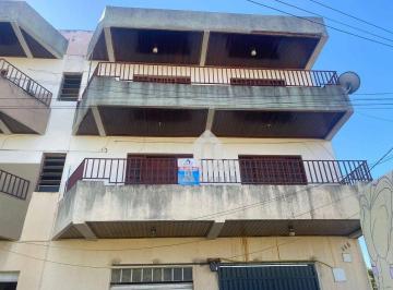 52fcb2368f1787bf2dcff0f1ff0bc053ce7f5ef4 · Apartamento com 3 dormitórios para alugar, 82 m² por R$ 1.621,01/mês - Setor Santos Dumont - Itumbia