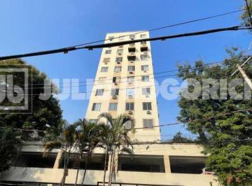 Apartamento · 65m² · 2 Quartos · 1 Vaga · RIACHUELO - RUA VITOR MEIRELES - VARANDA - 2 DORMITÓRIOS - VAGA ESCRITURADA - PR