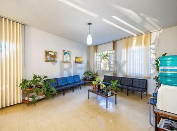 Comercial · 94m² · 10 Vagas · Prédio Comercial para venda em Mercês de 94.15m² com 10 Garagens