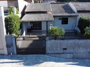 Casa · 76m² · 3 Quartos · 1 Vaga · Casa Geminada Térrea com Excelente Espaço Externo e Ótimo Padrão de Acabamento