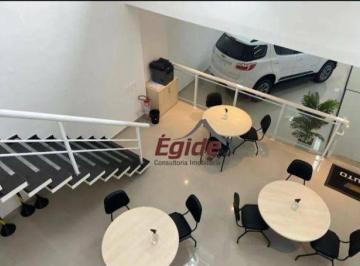 119f5c3ba1539793d7e7567bd84cbc052f2fab78 · Excelente loja com 680 m² no Centro de Niterói, localizada na Rua Dr. Celestino. Imóvel totalmente r