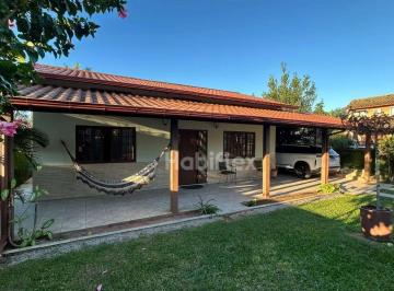 9d456cd5ccca21c1f6e8f82d19c7f98b20f5efd6 · Casa com 3 dormitórios à venda - Rio Tavares - Florianópolis/SC