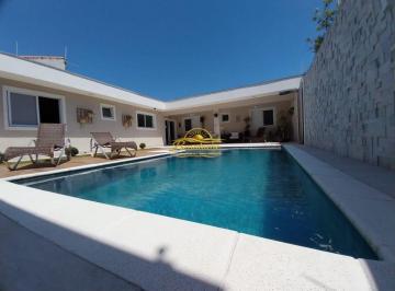 1fi4krs2owy2mgy3zjbizmq1_md · 🏡 Casa com piscina à venda a 120 metros da praia Jardim Suarão 3 dormitórios