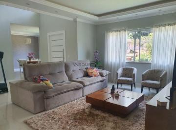 ibp63ay2owziytkzngeyogqw_md · Condomínio de alto padrão com 2 casas no mesmo terreno