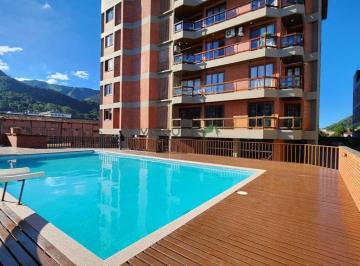 362rm42owziywyzodi1njvl_md · Apartamento à Venda em Alto, Teresópolis - RJ
