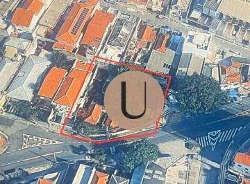 3d0840d98f7f475b2cf9fc5cbf779240b418cb7c · Terreno a venda com 750m2.