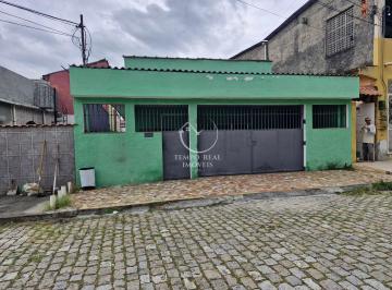 Casa · 200m² · 3 Quartos · 1 Vaga · Casa espetacular no coração de Nova Iguaçu!