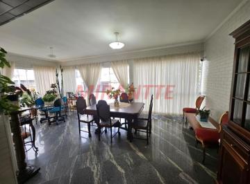 5f83d2c91271ac27b313cebe381ec006.jpg · Sobrado de 241m² com 5 quartos